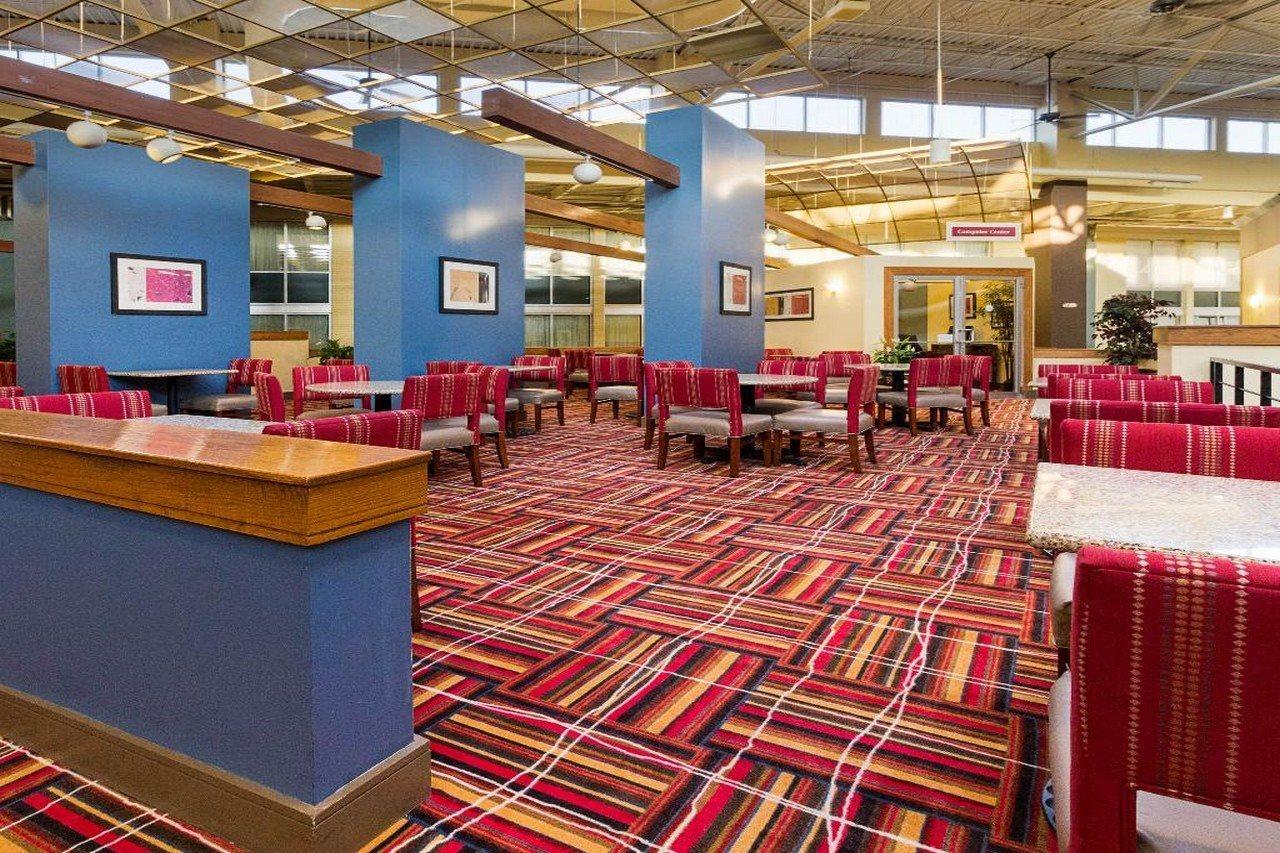 Comfort Inn & Suites Airport Syracuse Buitenkant foto