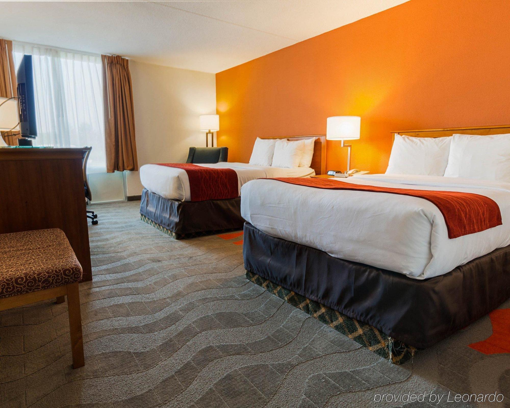 Comfort Inn & Suites Airport Syracuse Buitenkant foto